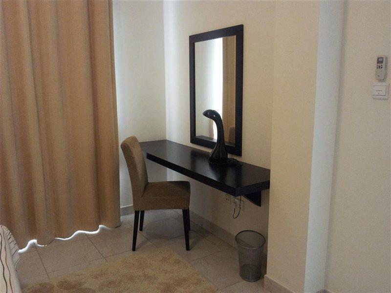 Midan Hotel Suites Маскат Екстериор снимка