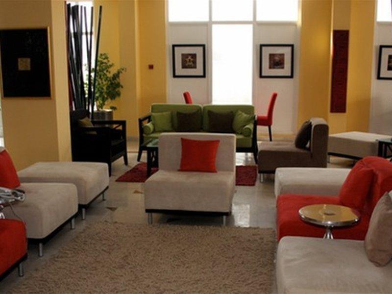 Midan Hotel Suites Маскат Екстериор снимка