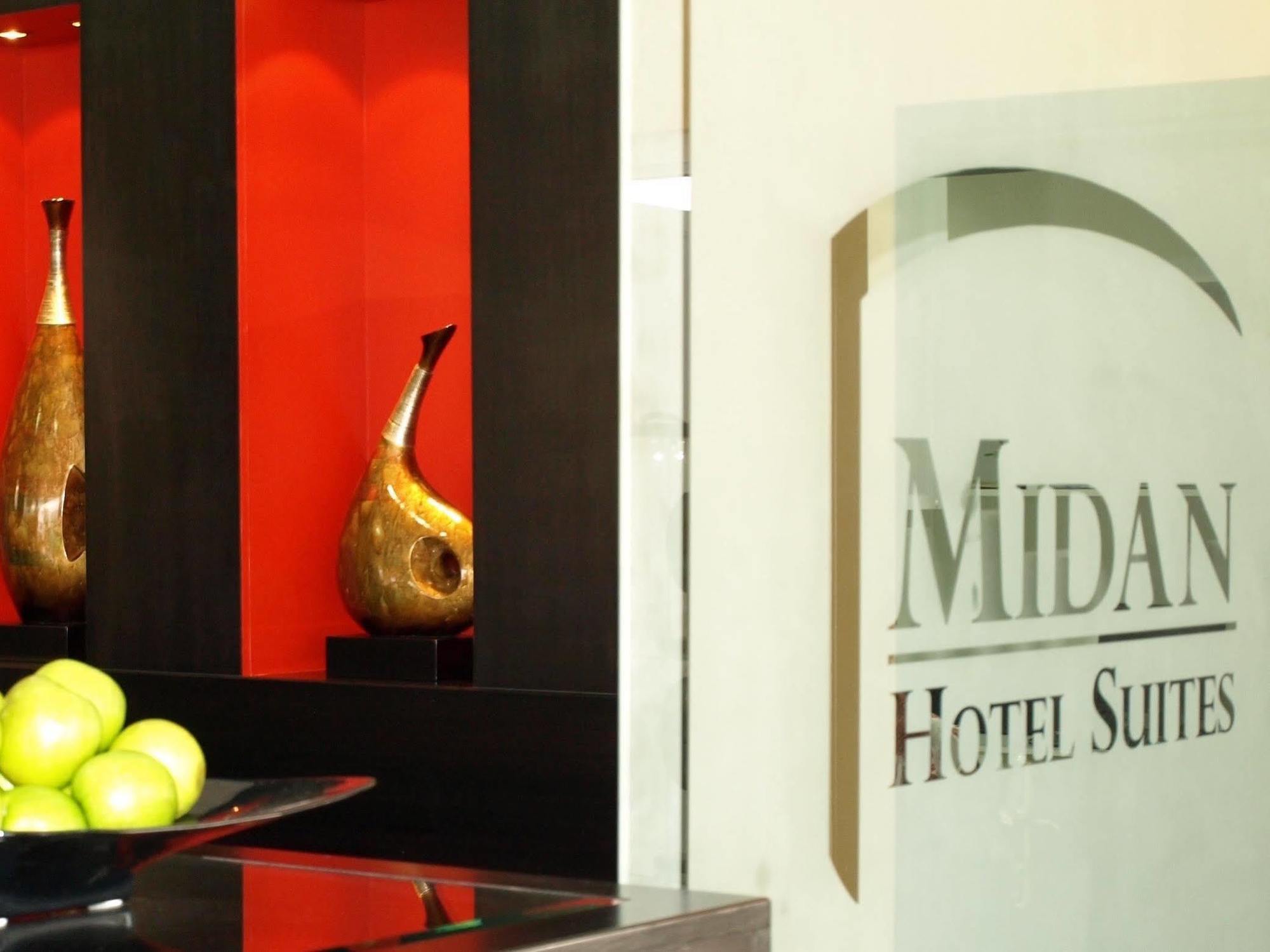 Midan Hotel Suites Маскат Екстериор снимка